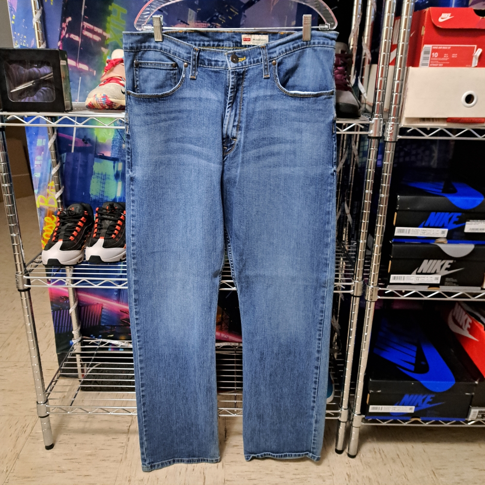 Wrangler Relaxed Boot Cut Mens Jeans